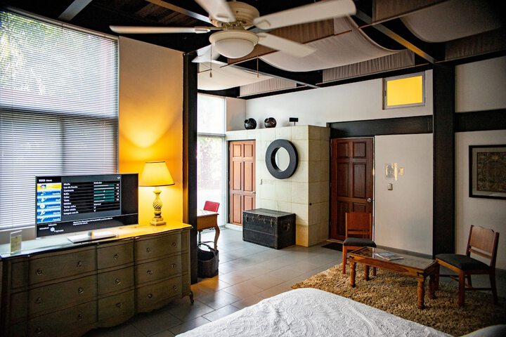 Room 7 of 113