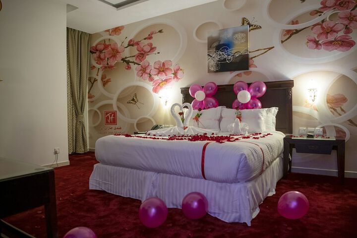 Room 42 of 84