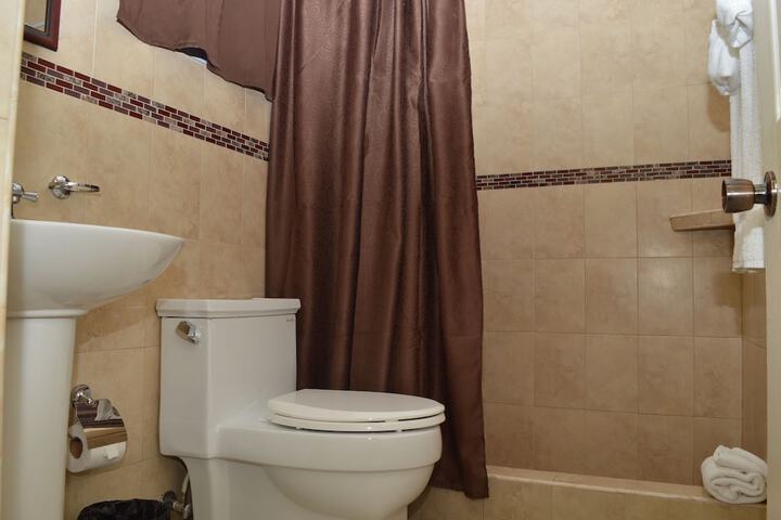 Room 18 of 52