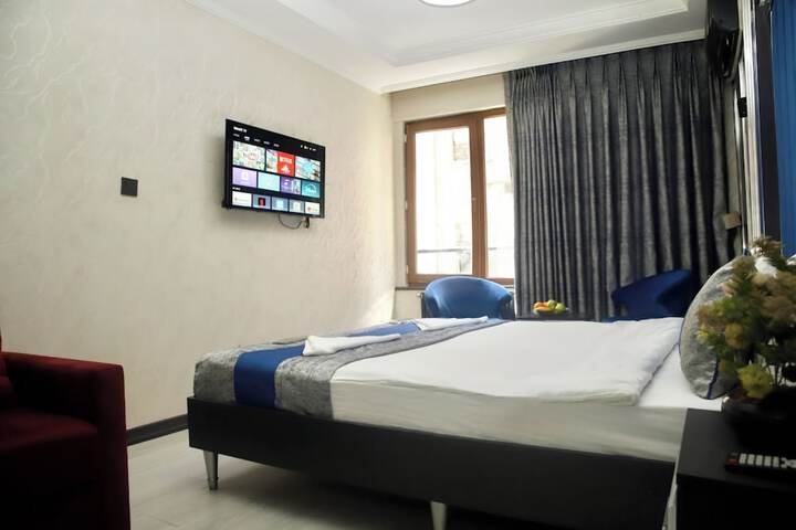 Room 37 of 58
