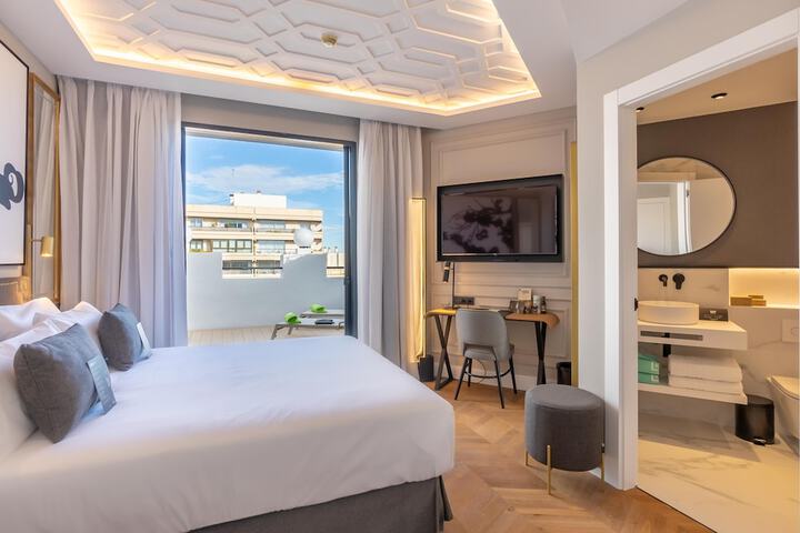 Image of L & H Gran Via Valencia