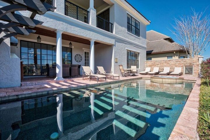 Pool 30 of 56