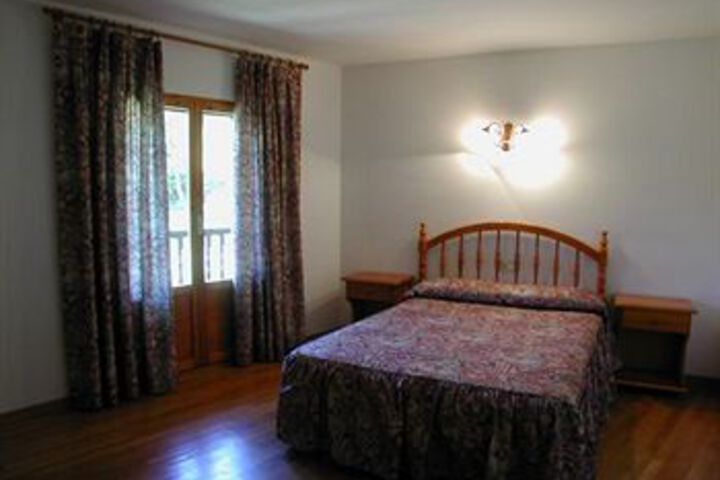 Room 21 of 40