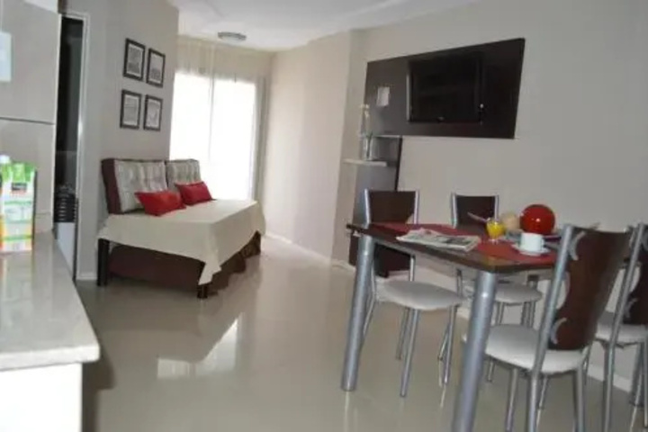 Room 4 of 11