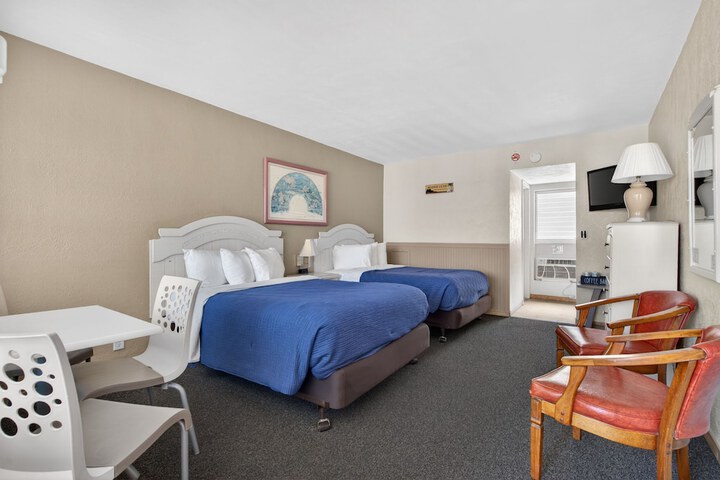 Room 21 of 33