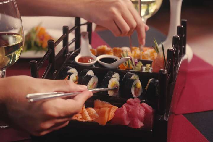 Dining 84 of 154
