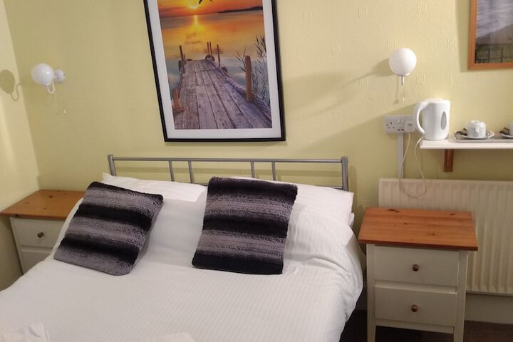 Room 12 of 51