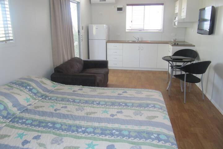 Room 10 of 30