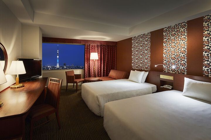 Room 25 of 117