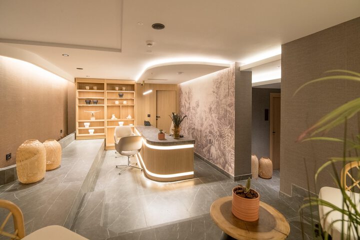 Spa 219 of 328