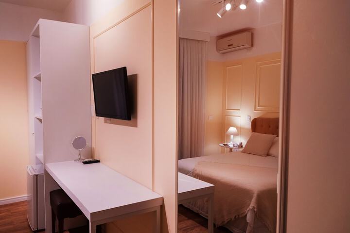 Room 40 of 88