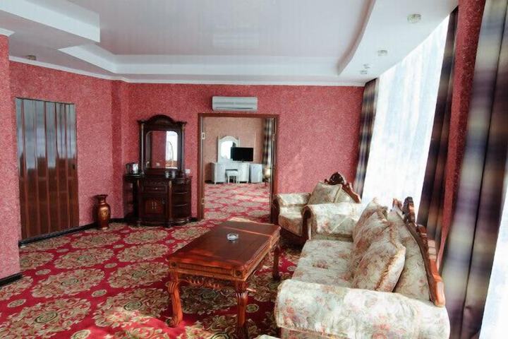 Room 21 of 41