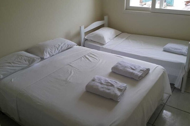 Room 2 of 18