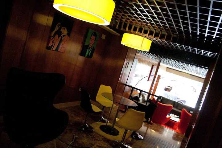 Guest Lobby