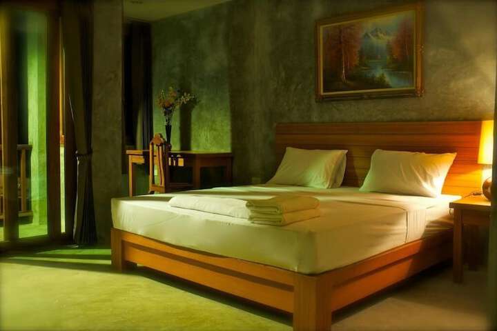 Room 15 of 66