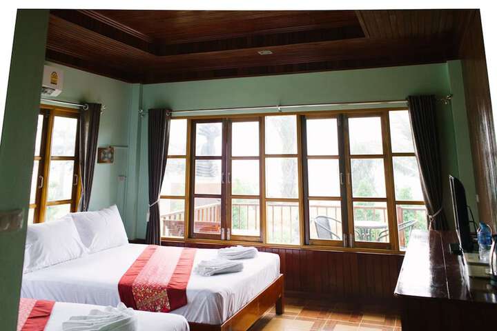 Room 8 of 67