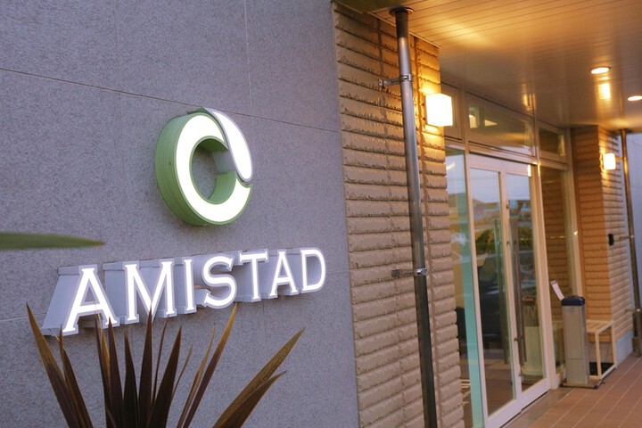 Amistad Hotel