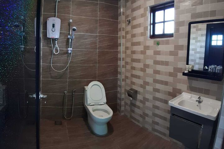 Room 9 of 41