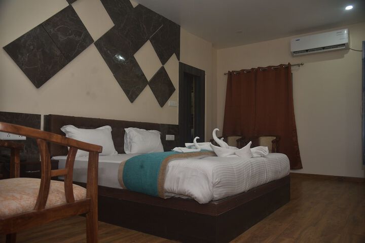 Room 6 of 31