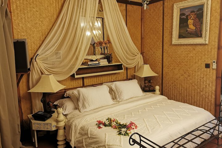 Room 49 of 404