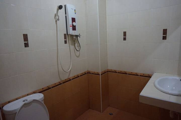 Room 26 of 32