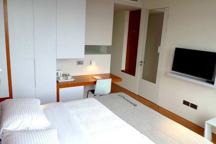 Room 18 of 58