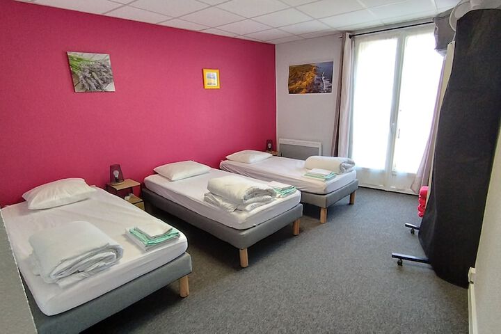 Room 25 of 59