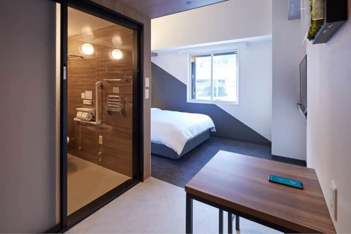Room 18 of 58