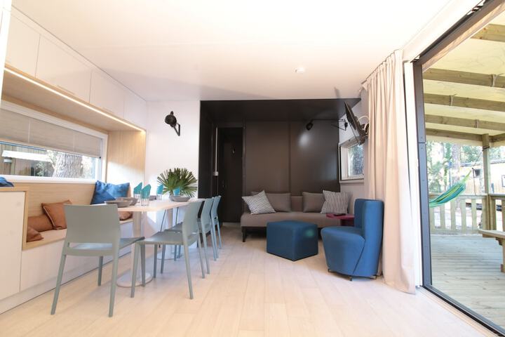 Room 25 of 79
