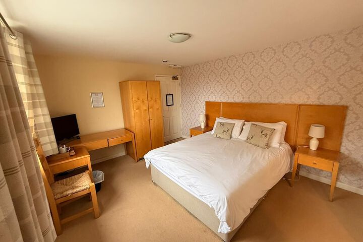 Room 7 of 52