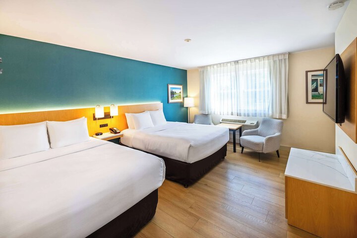 Room 20 of 54