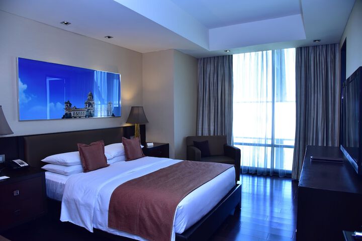 Room 29 of 143