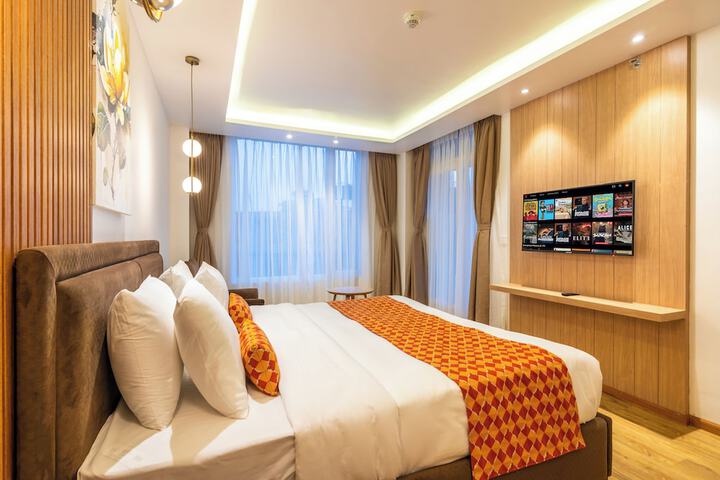 Room 38 of 147
