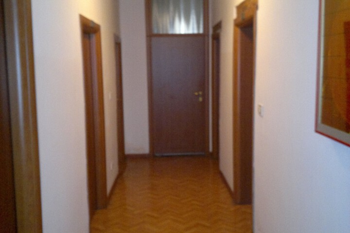 Ballroom/Hall 30 of 34
