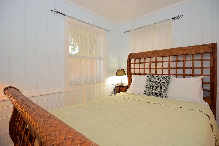 Room 11 of 156