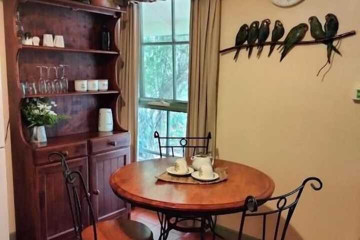 Dining Photos