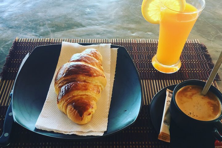 Breakfast/Coffee Service 30 of 43