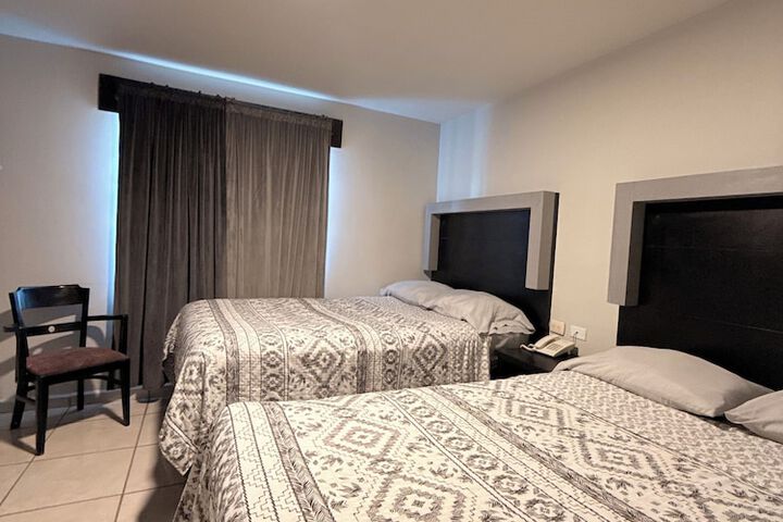 Room 18 of 30