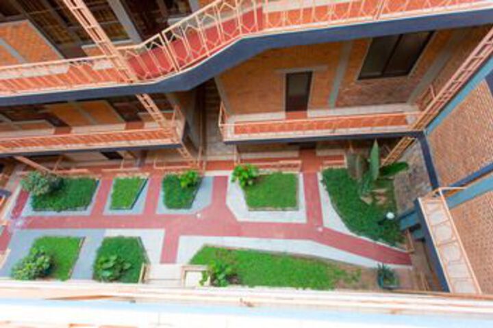 Hotel Exterior 26 of 60