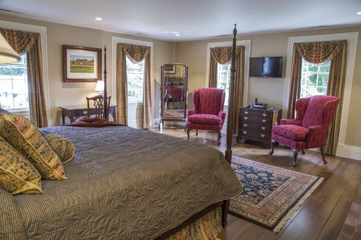 Room 4 of 31