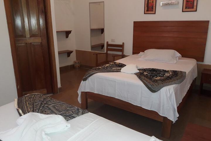 Room 4 of 36