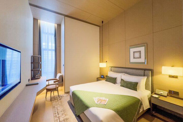Room 16 of 56