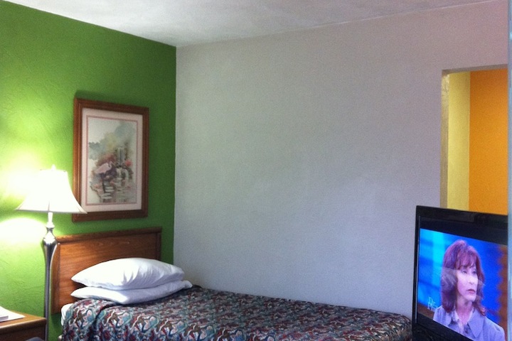 Photo of East Street Inn & Suites Tipton