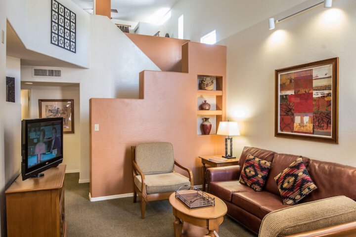 Room 9 of 29