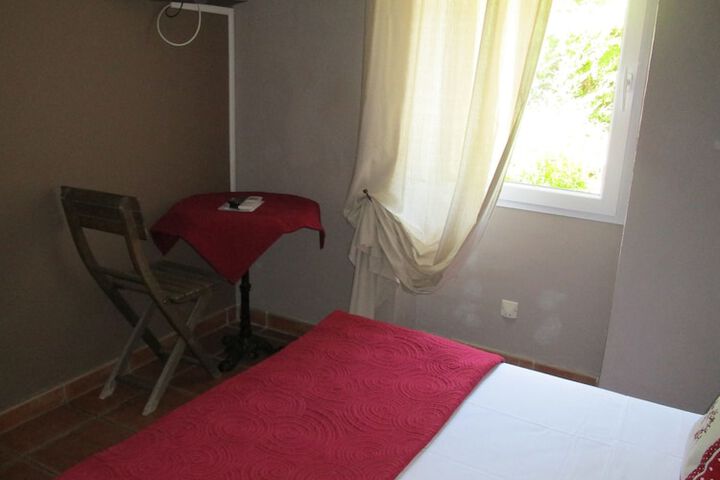 Room 12 of 44
