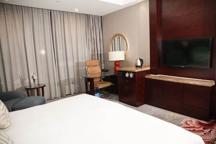 Room 21 of 44