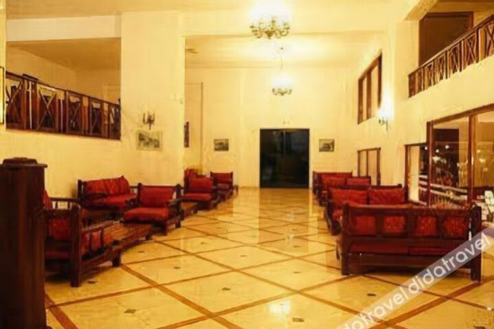 Hotel Interior 4 of 8
