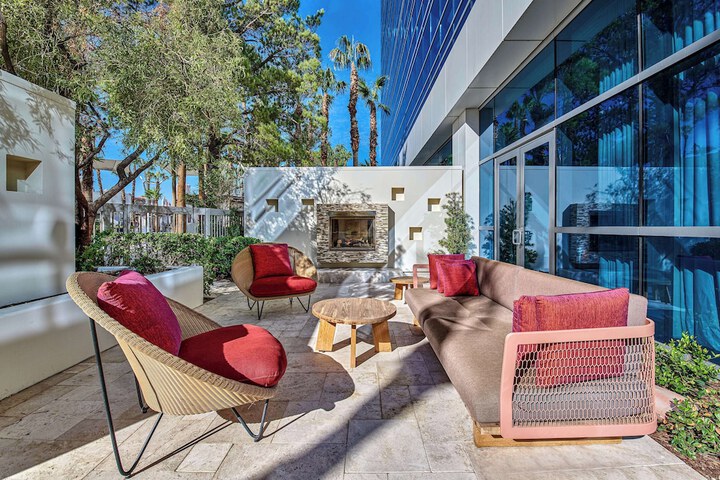 Terrace/Patio 143 of 148