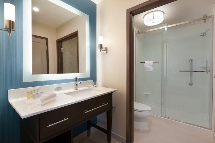 Clean Restrooms