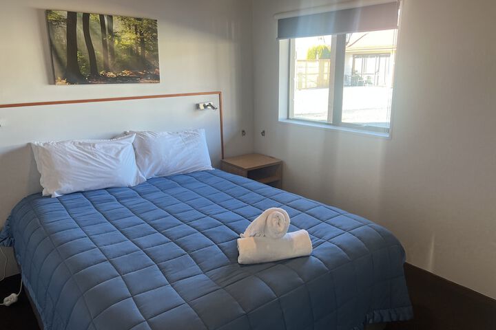 Room 7 of 57